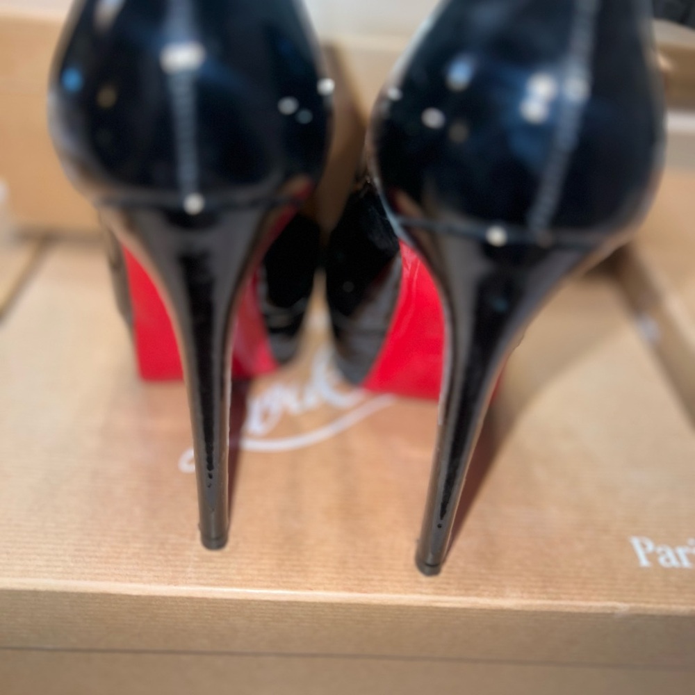 Christian Louboutin Bianca Black Patent Calf Heels